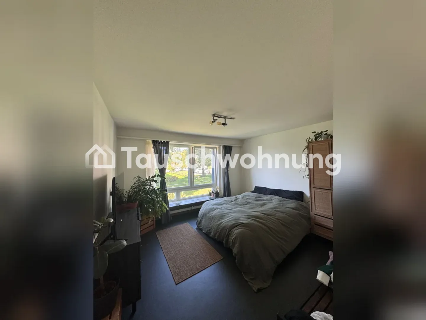 Bright 3-room apartment in Zurich, District 10 for exchange - Photo 8 of 9