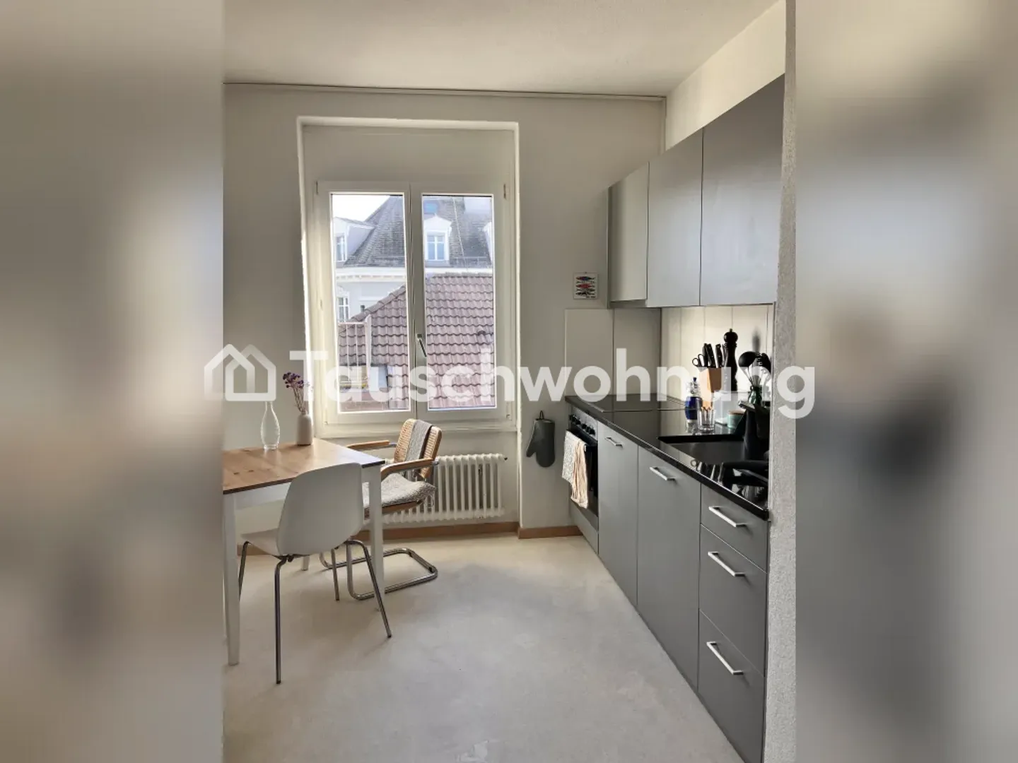 3 Room Apartment District 4 - Photo 2 of 13