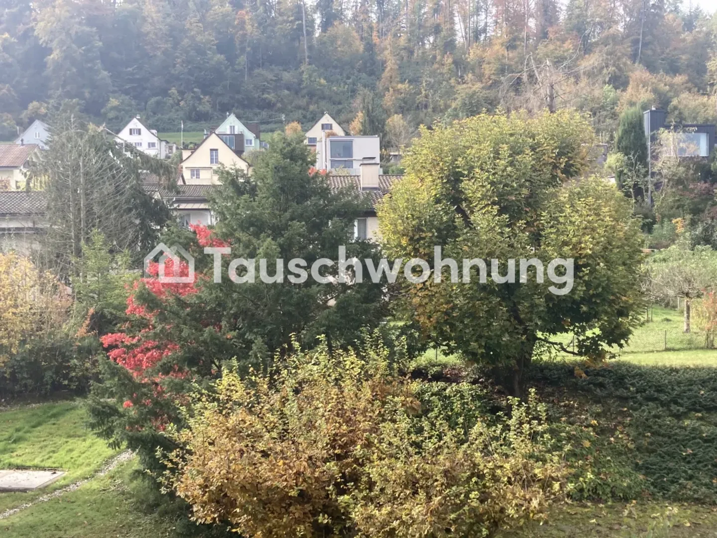 Zurich, District 9: 3.5-Room Apartment, 70 m² - Photo 3 of 7