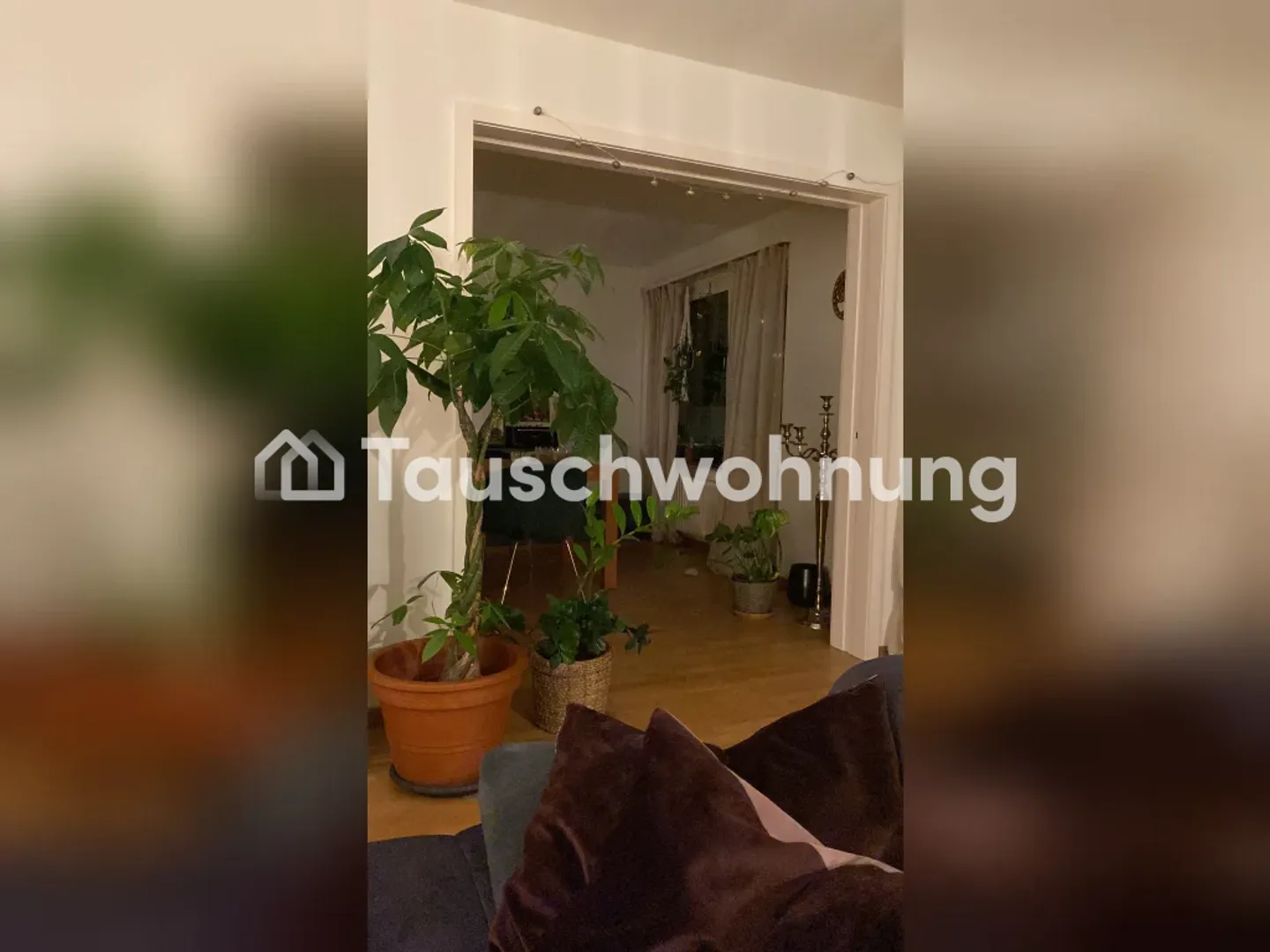 Exchange: 4-room apartment in Zurich 10 for smaller apartment - Photo 3 of 5