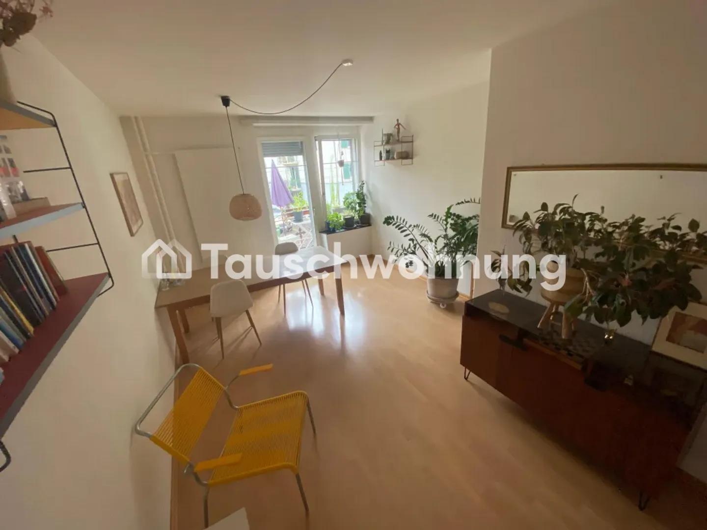 Zentral gelegene& günstige Wohnung in Zürich, Kreis 5 - Photo 1 sur 6