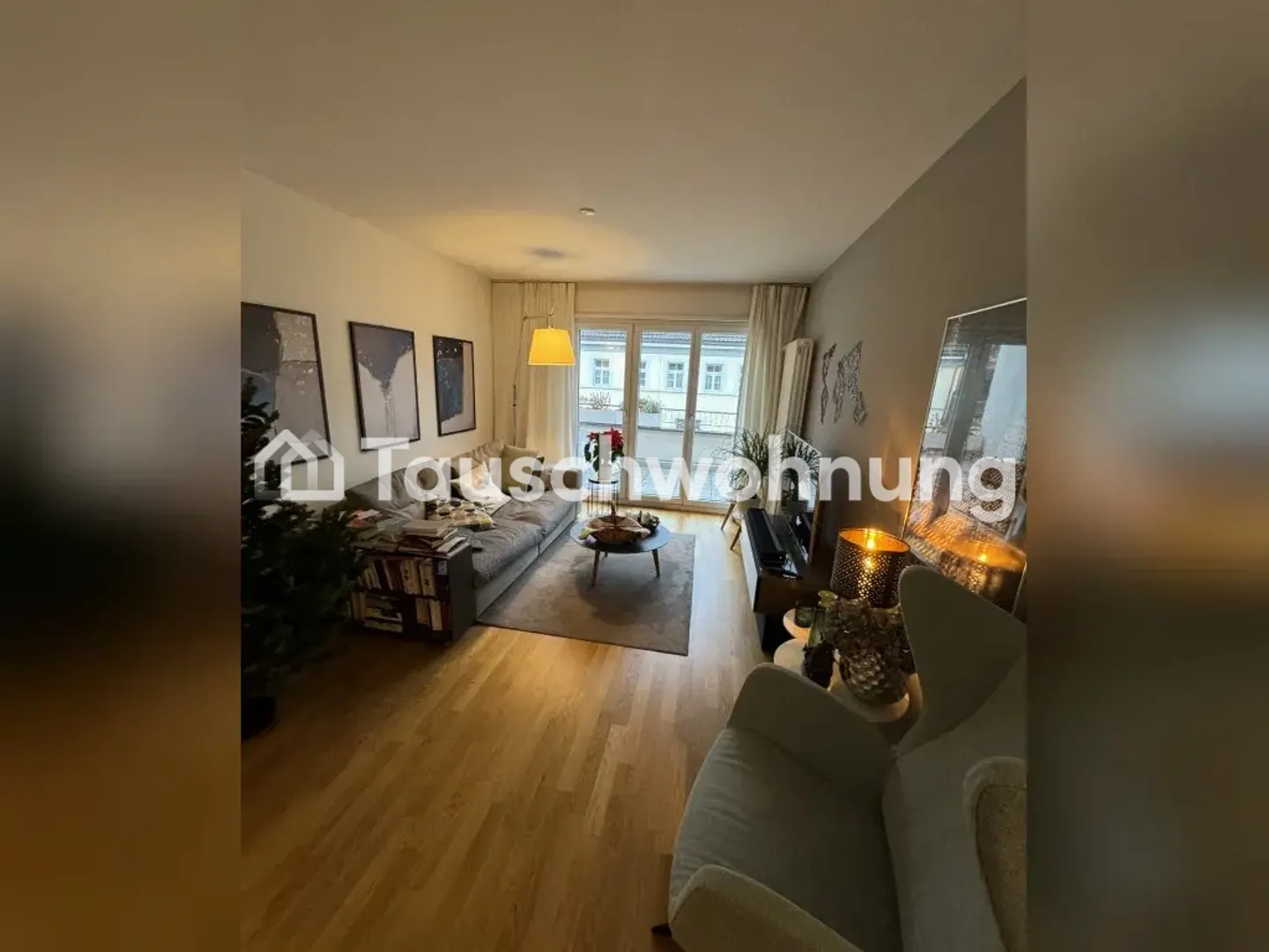 very central modern + bright penthouse apartment with terrace in K4 - Photo 3 of 9