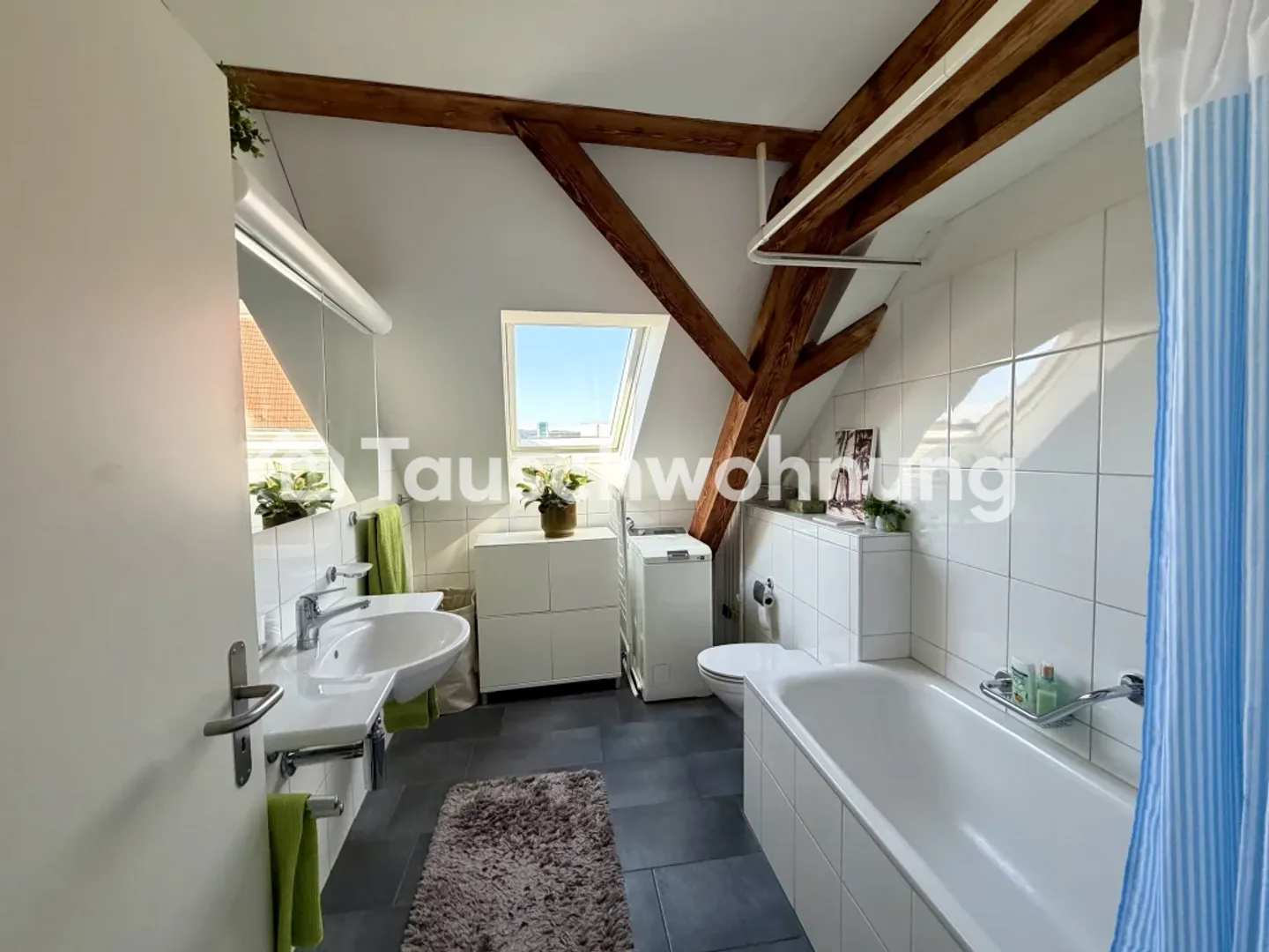 Charmante appartement de toit 2.5 pièces près de Goldbrunnenplatz - Photo 7 sur 8