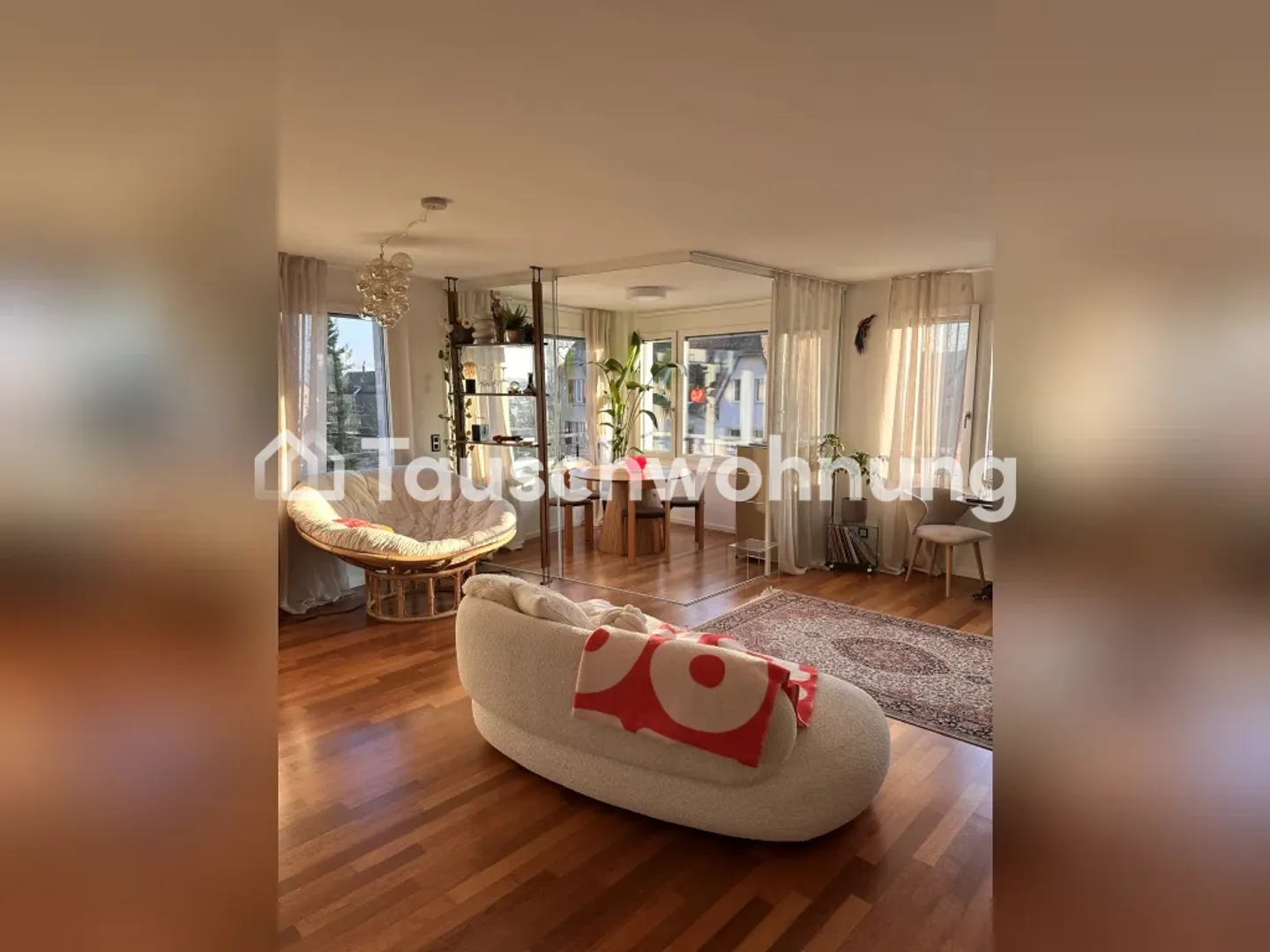 Beautiful Single Apartment - Photo 2 of 4