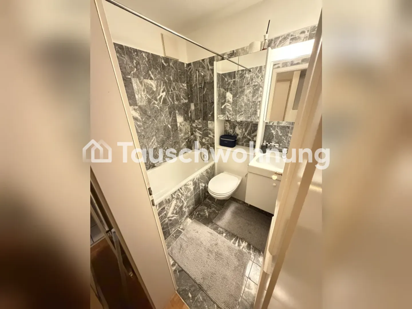 550m from Lake Zurich - 2 Room Apartment with Fireplace - Photo 8 of 9