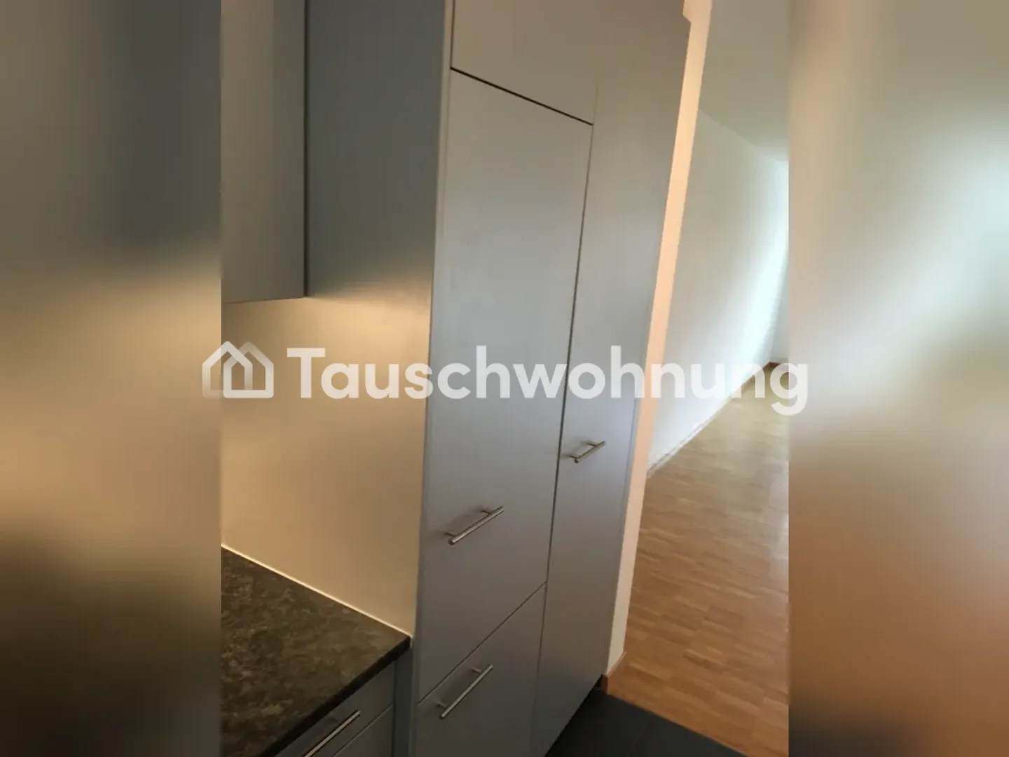 Appartement en duplex de 4,5 pièces à Zurich, District 11 à échanger - Photo 8 sur 9