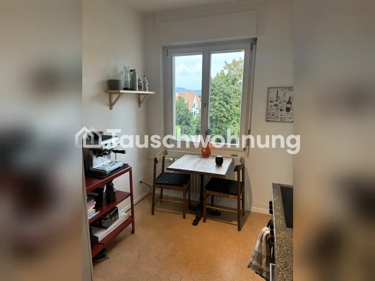 Appartamento d'epoca di 3 stanze con ristrutturazione moderna a Wollishofen - Foto 3 di 6