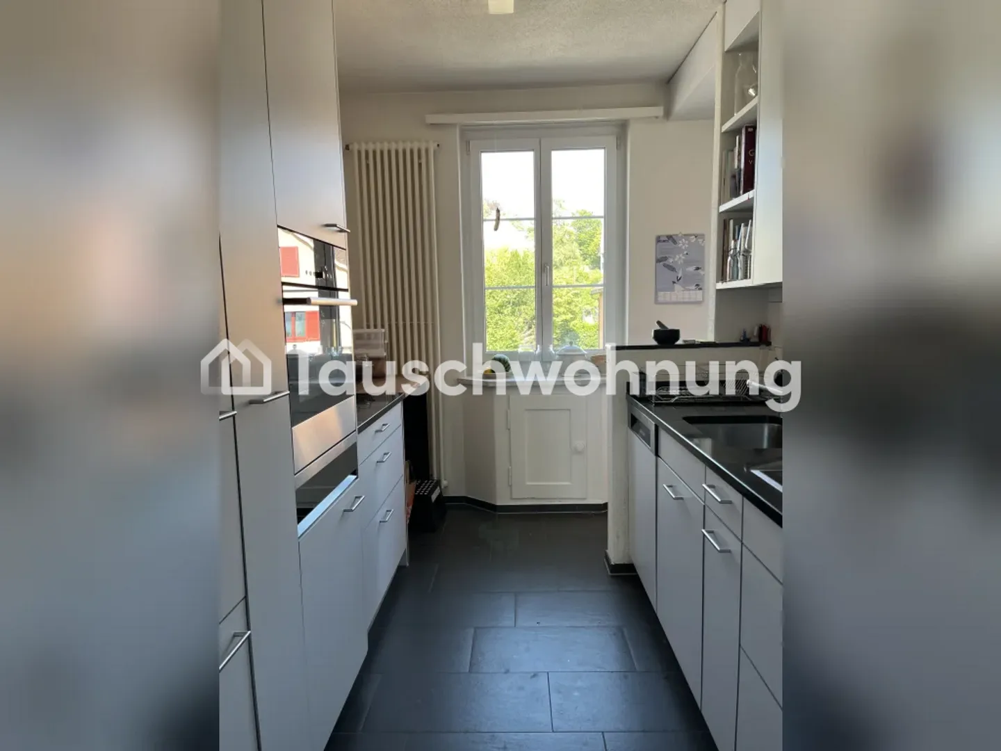 4-room apartment with balcony and unobstructed lake view - Photo 13 of 13
