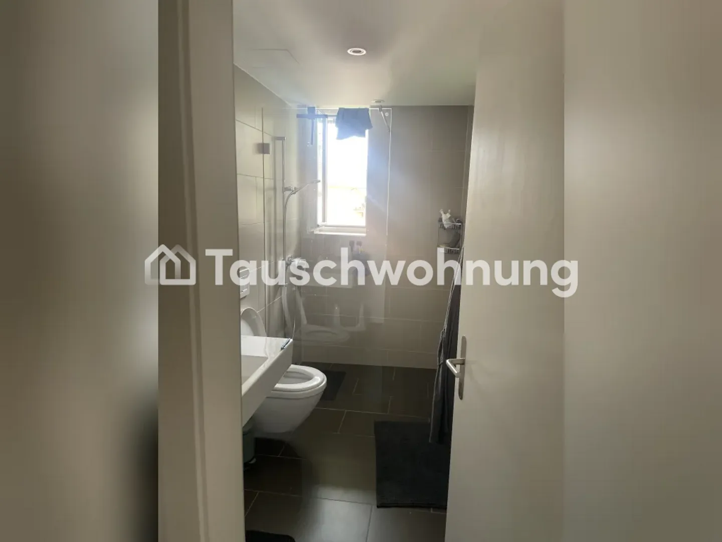 2-room apartment in Zurich, District 3, 50 m² - Photo 3 of 4