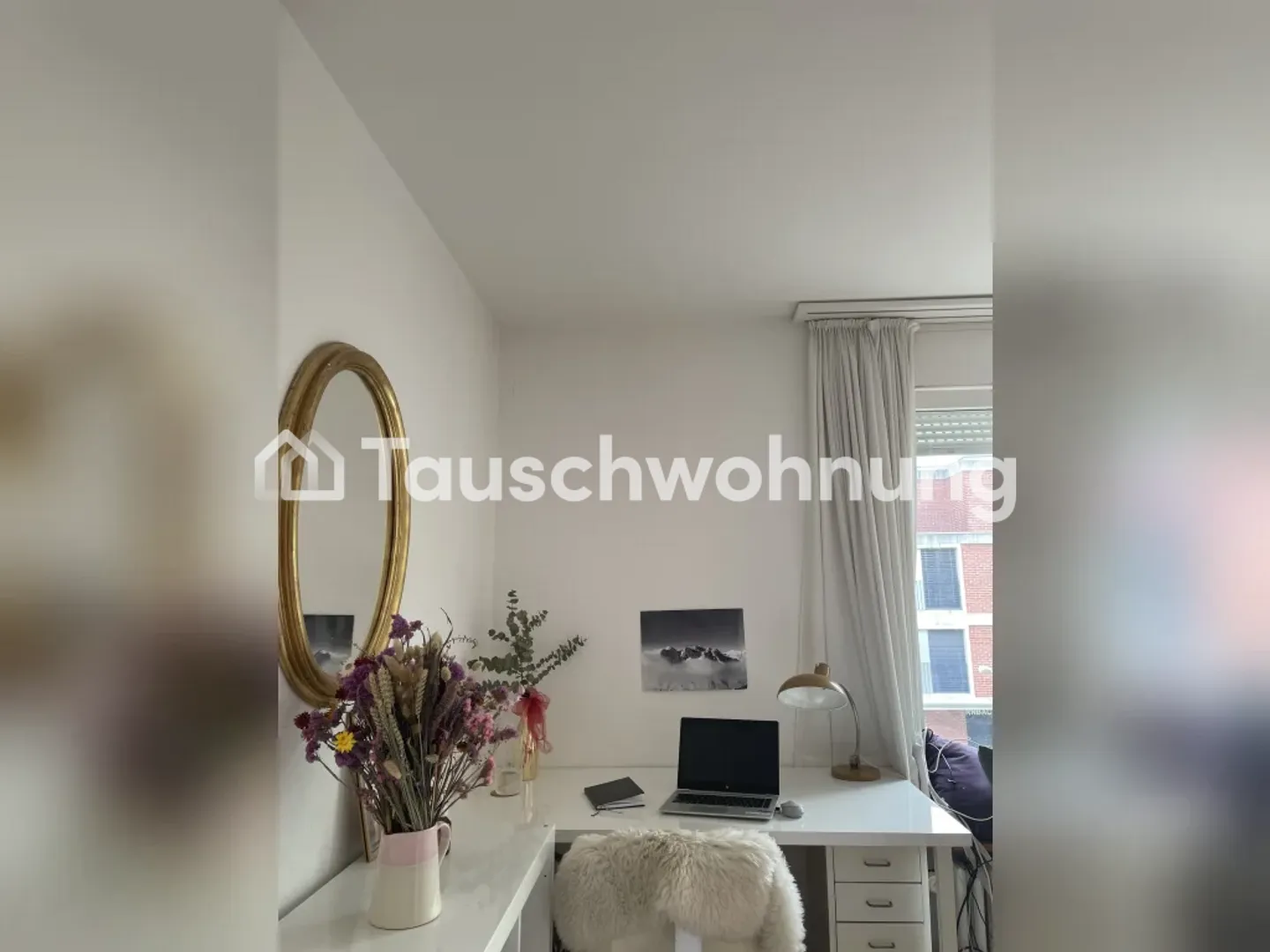 Charming small apartment in Zurich, District 8 - Photo 1 of 7