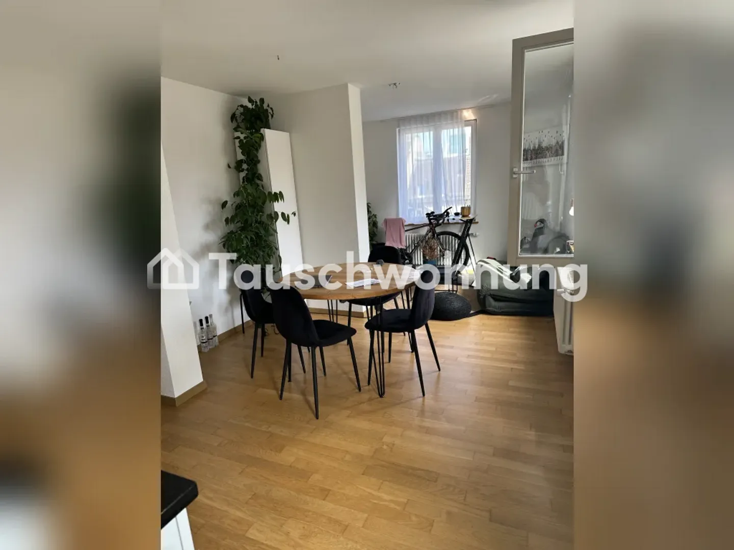Gemütliche Wohnung in Zürich Kreis 5 - Foto 2 von 5