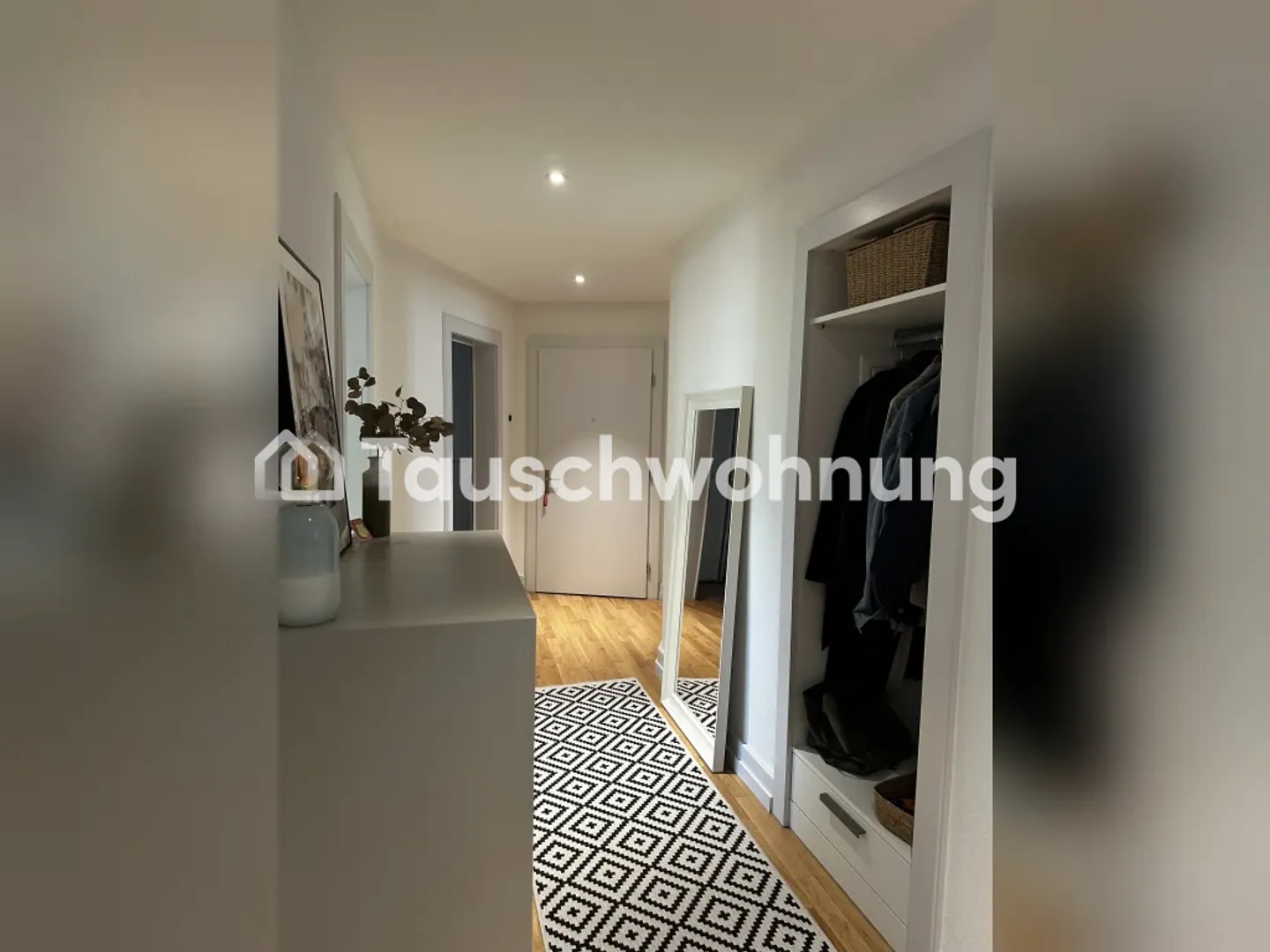 Appartement ancien rénové de 3,5 pièces, central dans le quartier 5 - Photo 4 sur 10