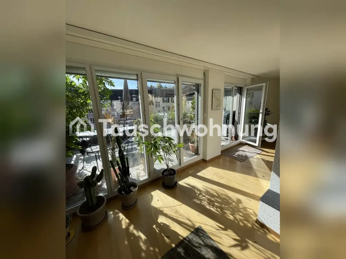 Terrace apartment in district 3 - Photo 1 of 6
