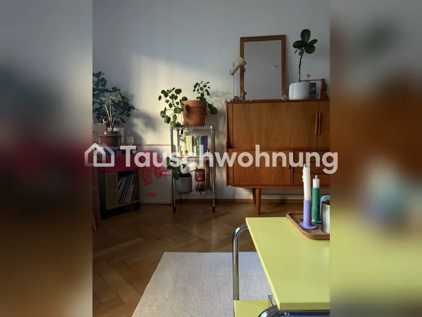 Beautiful 2.5 room old building apartment near Schaffhauserplatz - Photo 2 of 2