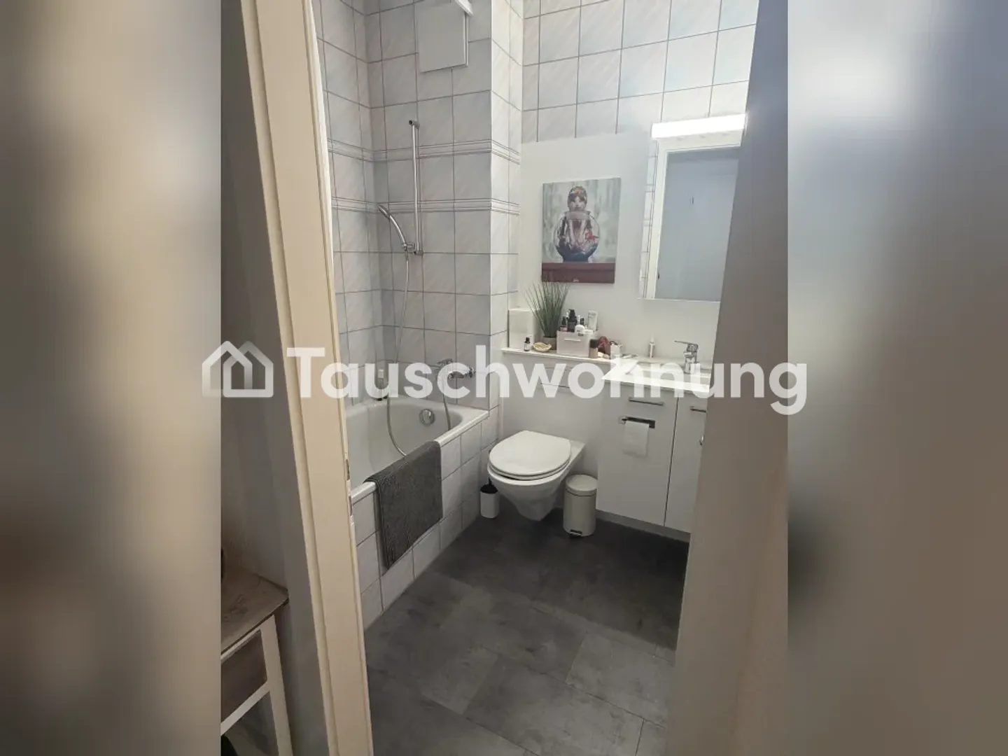 2.5 Room Apartment in Zurich, District 3, 55 m², Parking - Photo 8 of 11