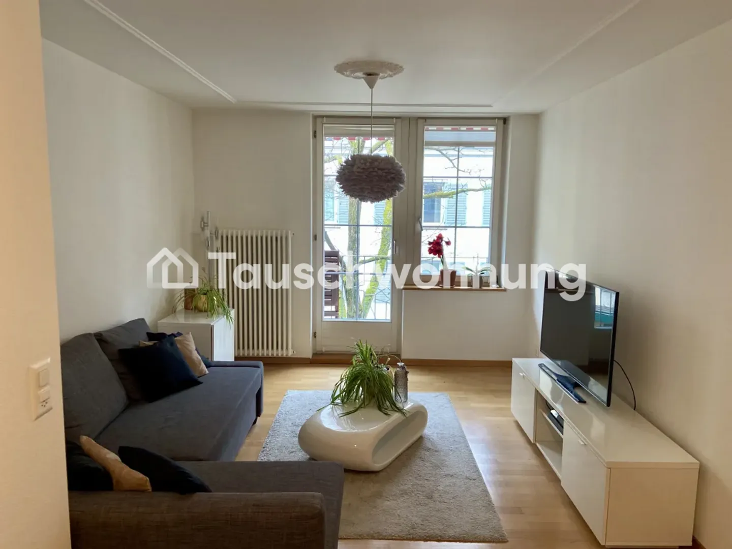 Apartment Exchange: 2.5 Rooms Oerlikon ↔ 3.5 Rooms in the Countryside - Photo 1 of 6