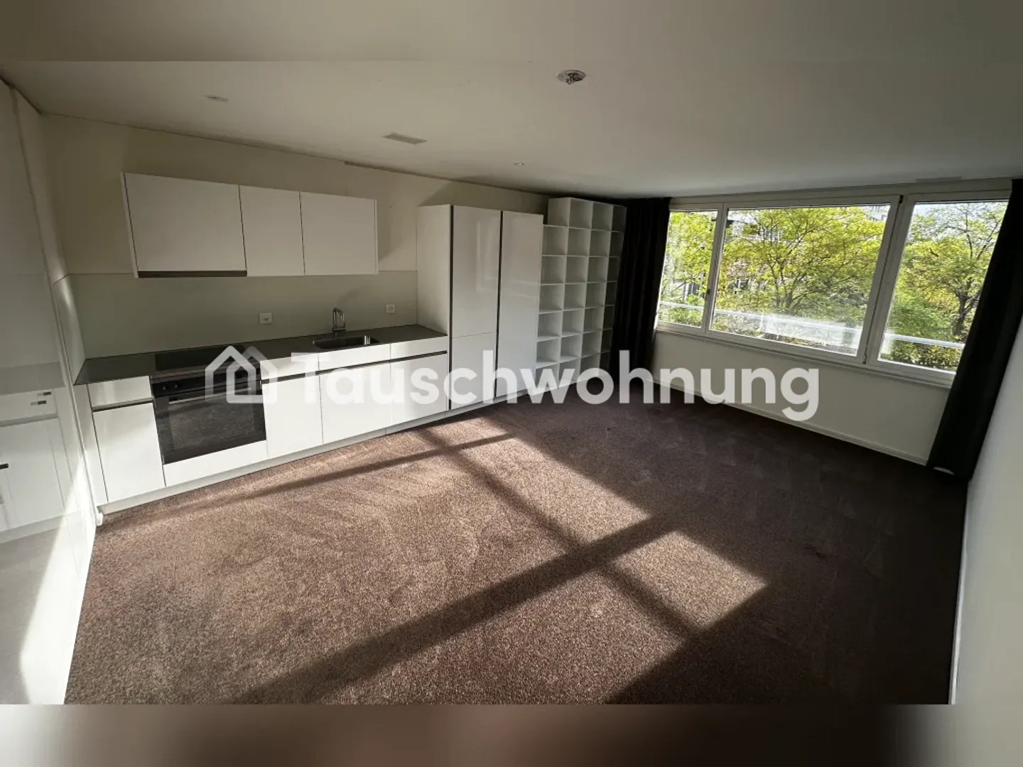 Looking for 2, 3, 3.5 rooms, offering 2.5 rooms Hardbrücke/Primetower - Photo 1 of 13