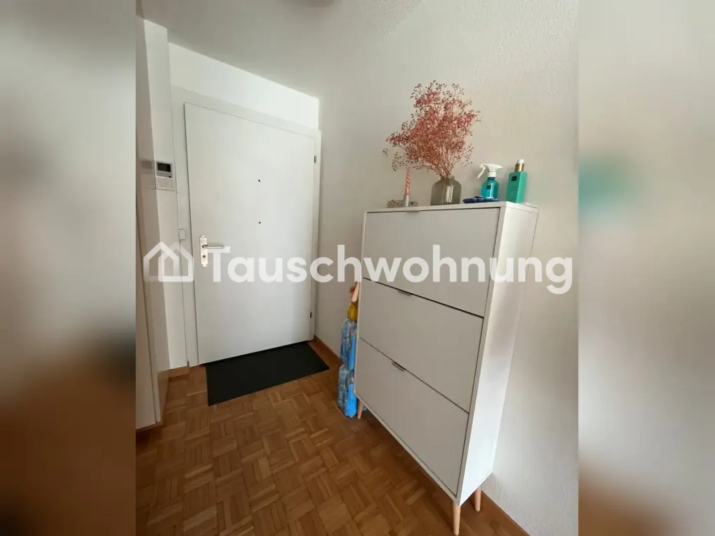 Exchange 3.5 rooms near the barracks area for an apartment with balcony - Photo 10 of 10