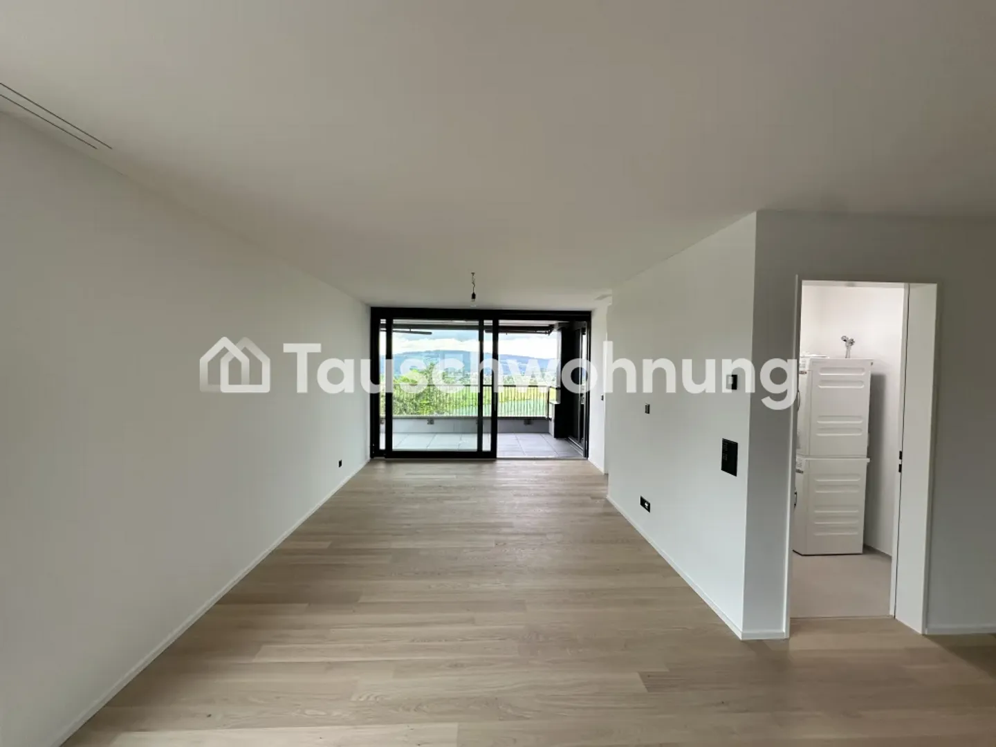 3.5 Room Apartment in Uitikon, 96 m² - Photo 4 of 12