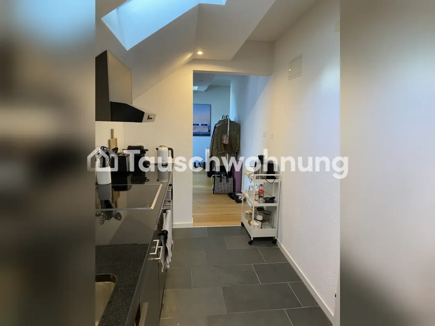 Stylish 1.5 Apartment in a Very Central Location! - Photo 5 of 5