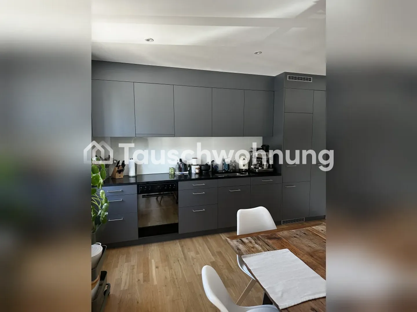 Appartement ancien rénové de 3,5 pièces, central dans le quartier 5 - Photo 6 sur 10