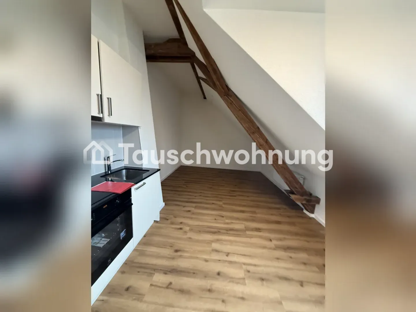Charming Apartment in Zurich, District 4 - Photo 4 of 6