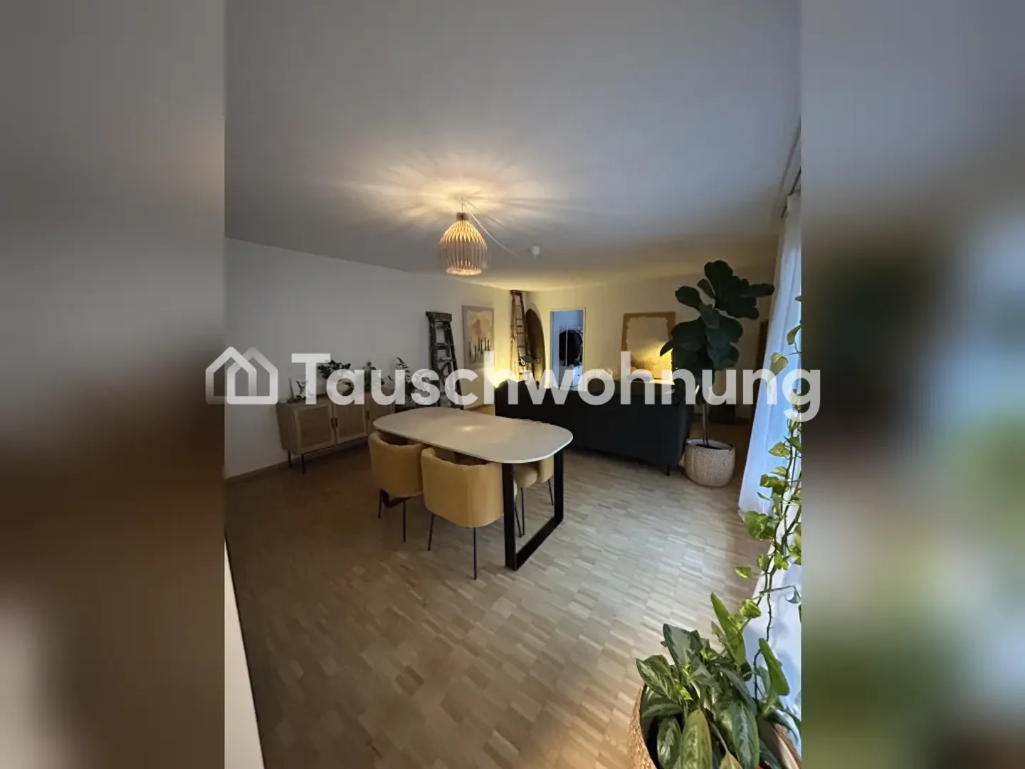 Zurich, Quartier 11 : Appartement confortable de 2,5 pièces - Photo 1 sur 6