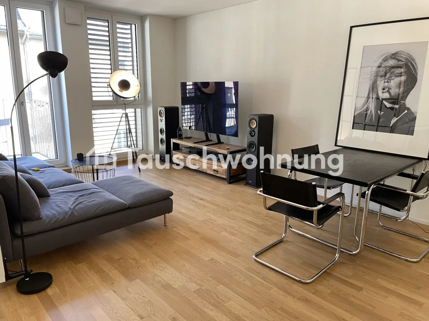 1.5-room apartment in Zurich, District 4 - Photo 4 of 5