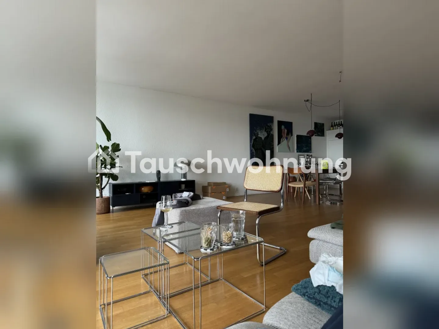 Geräumige Wohnung mit Bergblick - Foto 3 von 3