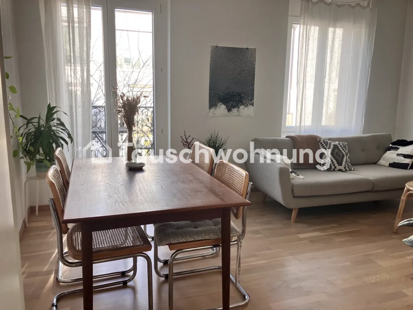 3 Room Apartment District 4 - Photo 1 of 13