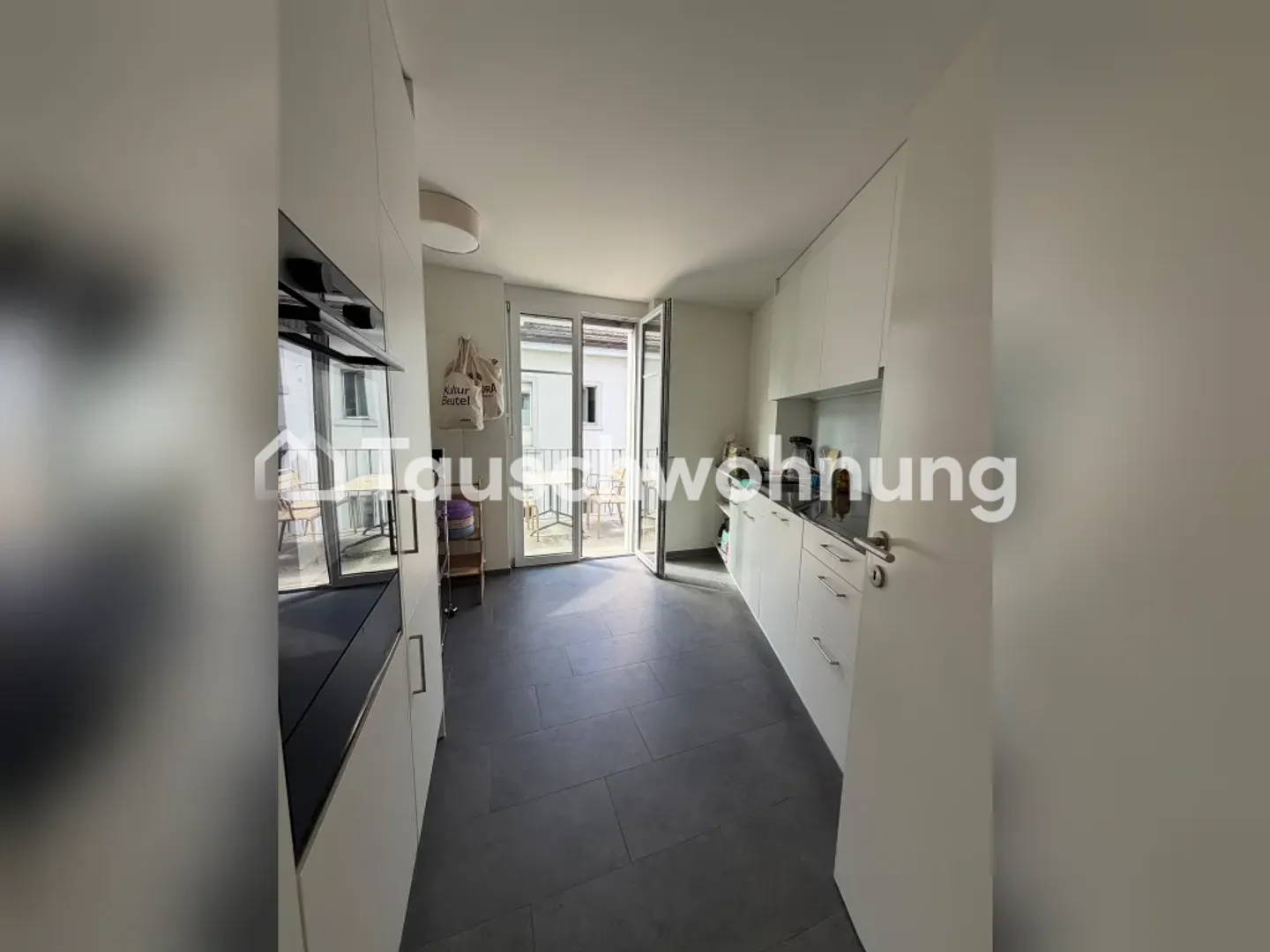 Renovated 3.5-room flat in District 4 - Photo 8 sur 13