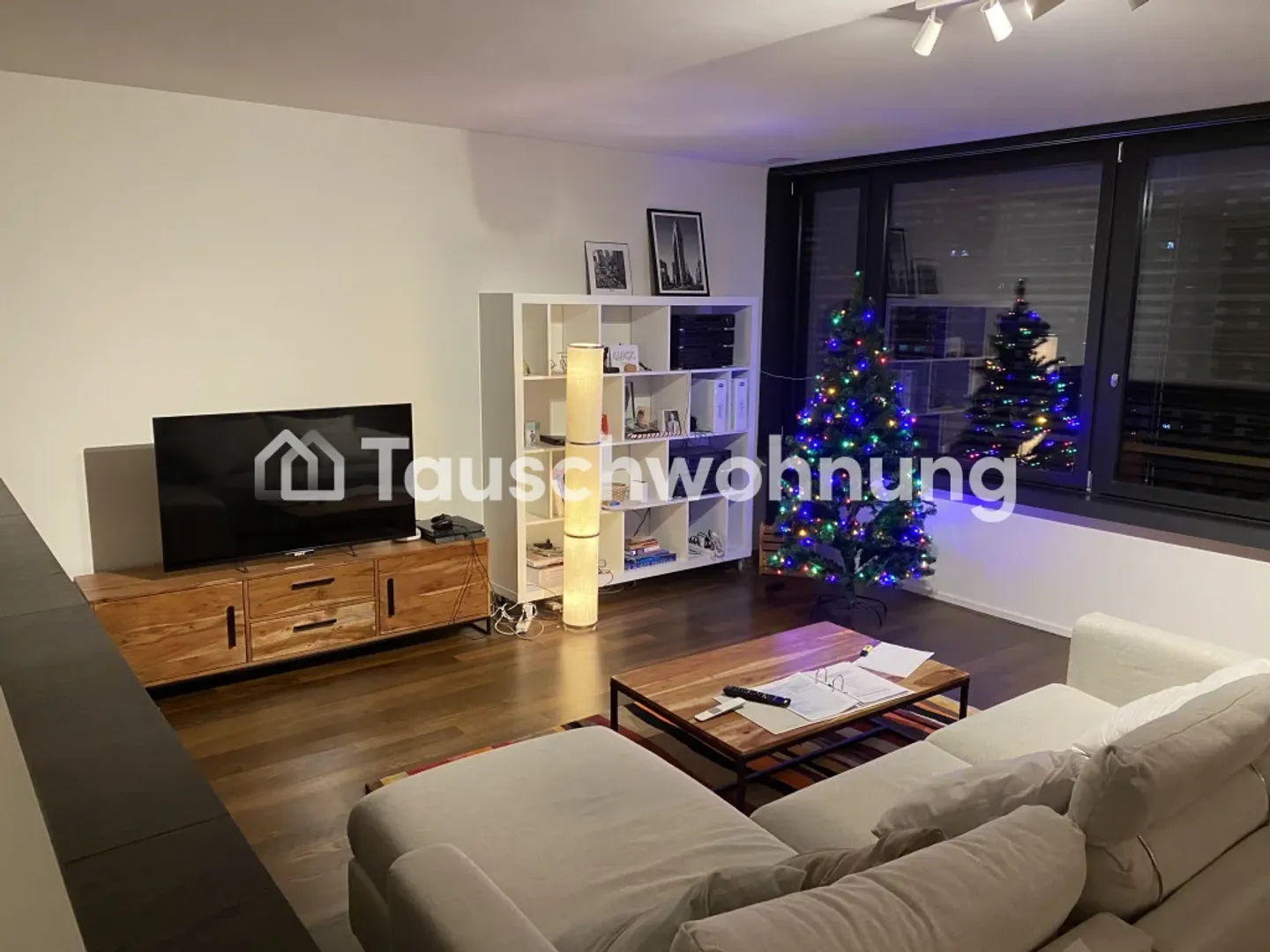Modern Maisonette 3.5-Room Apartment in Zurich, District 5 - Photo 1 of 8