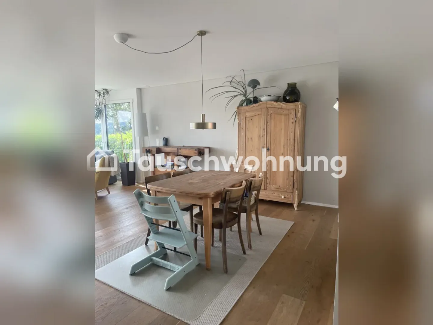 Very bright 2.5 room penthouse new building with stunning view - Photo 4 of 8