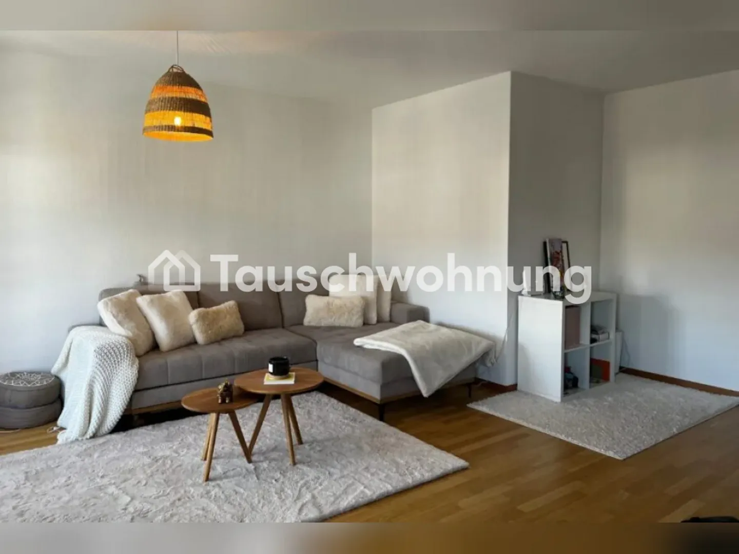 Bright 2.5 Room Apartment in District 4 for Exchange for 3.5 in ZH - Photo 1 of 8