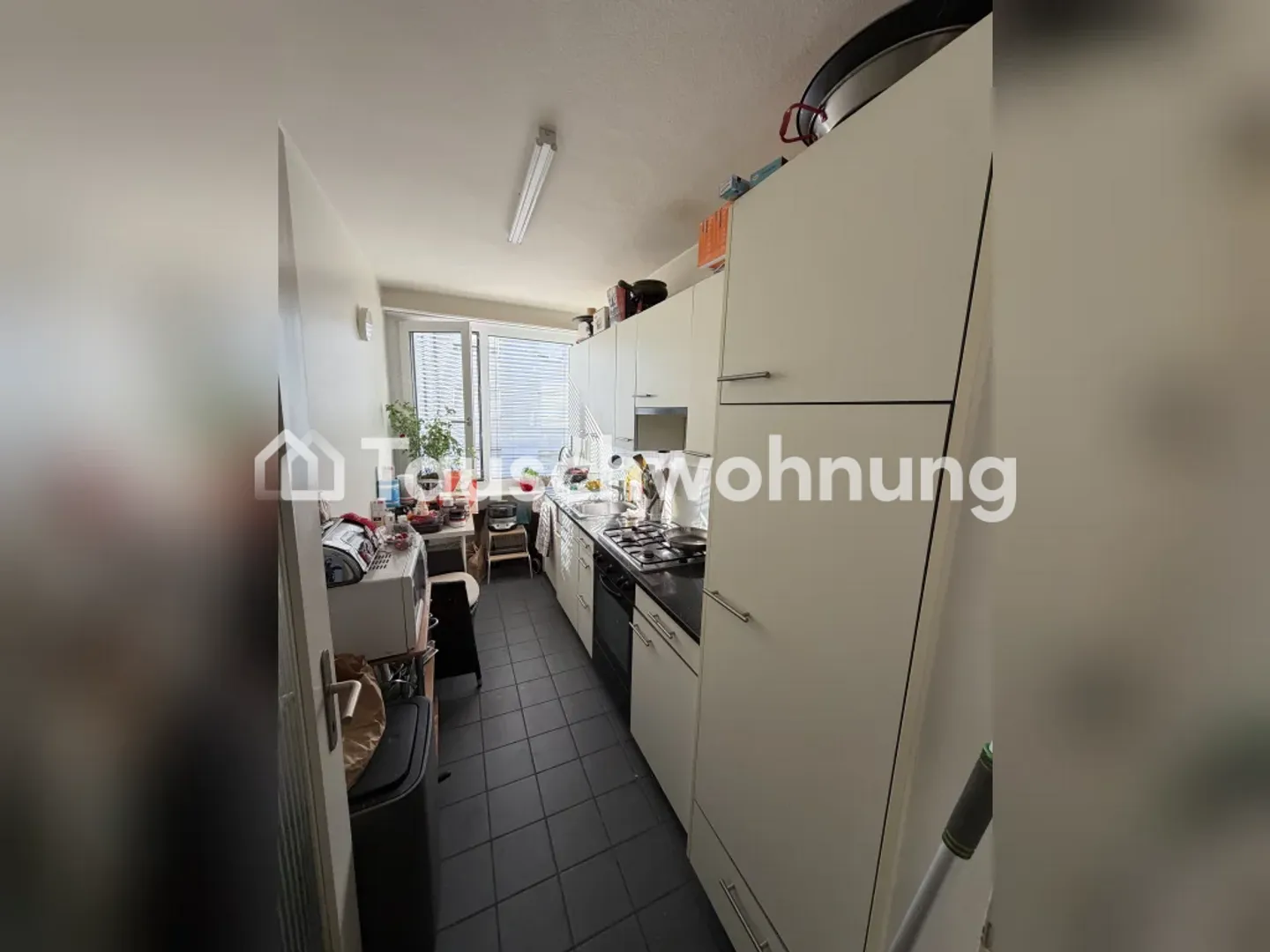 Looking for 3-room apartment in Zurich, offering 3-room in Basel - Photo 2 of 6
