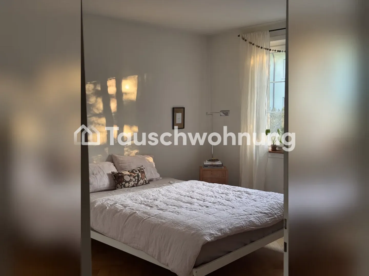 Bright & Affordable 2.5 Old Building Apartment in Alt-Wiedikon - Photo 7 of 13