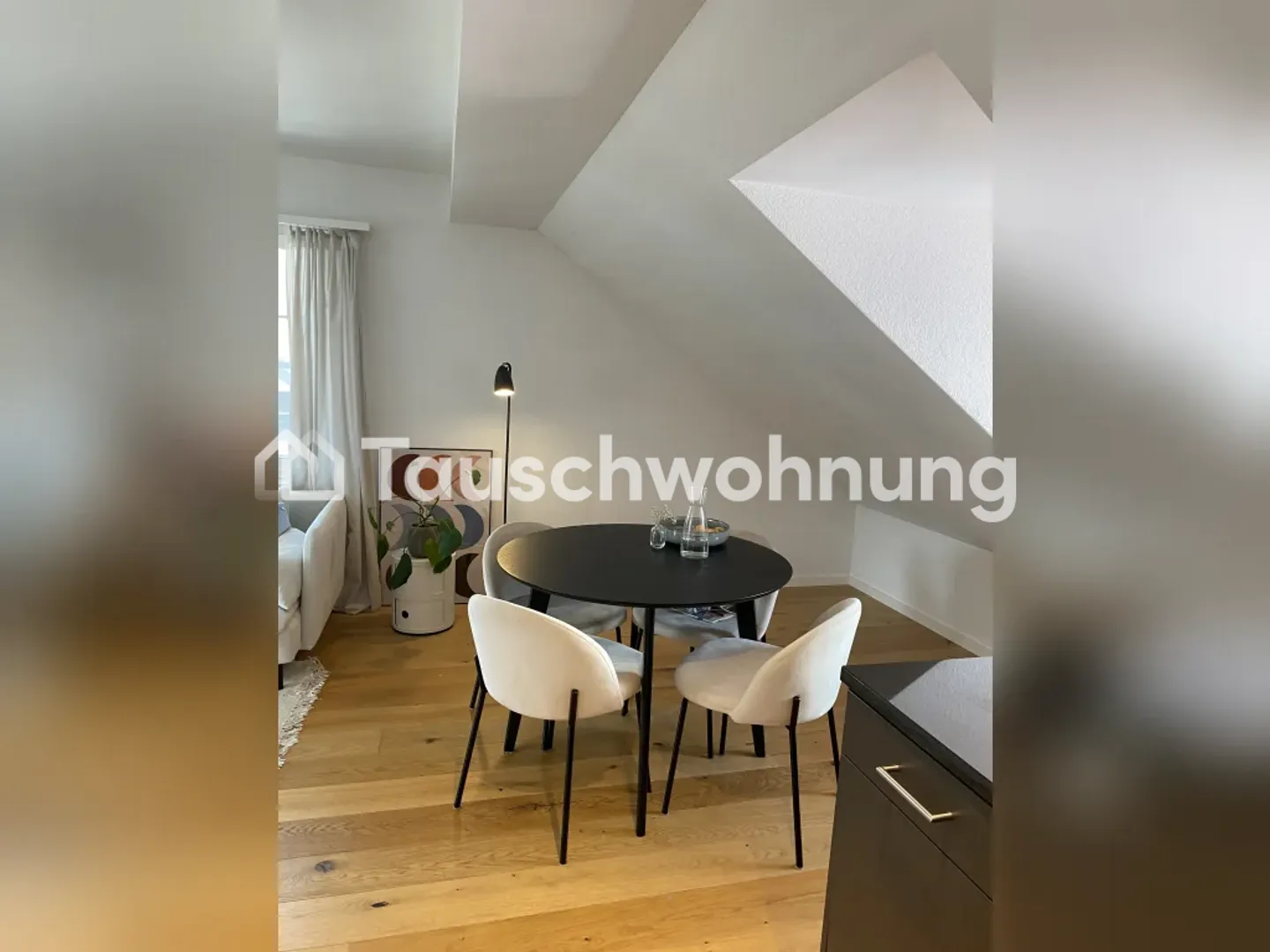 Stylish 1.5 Apartment in a Very Central Location! - Photo 1 of 5