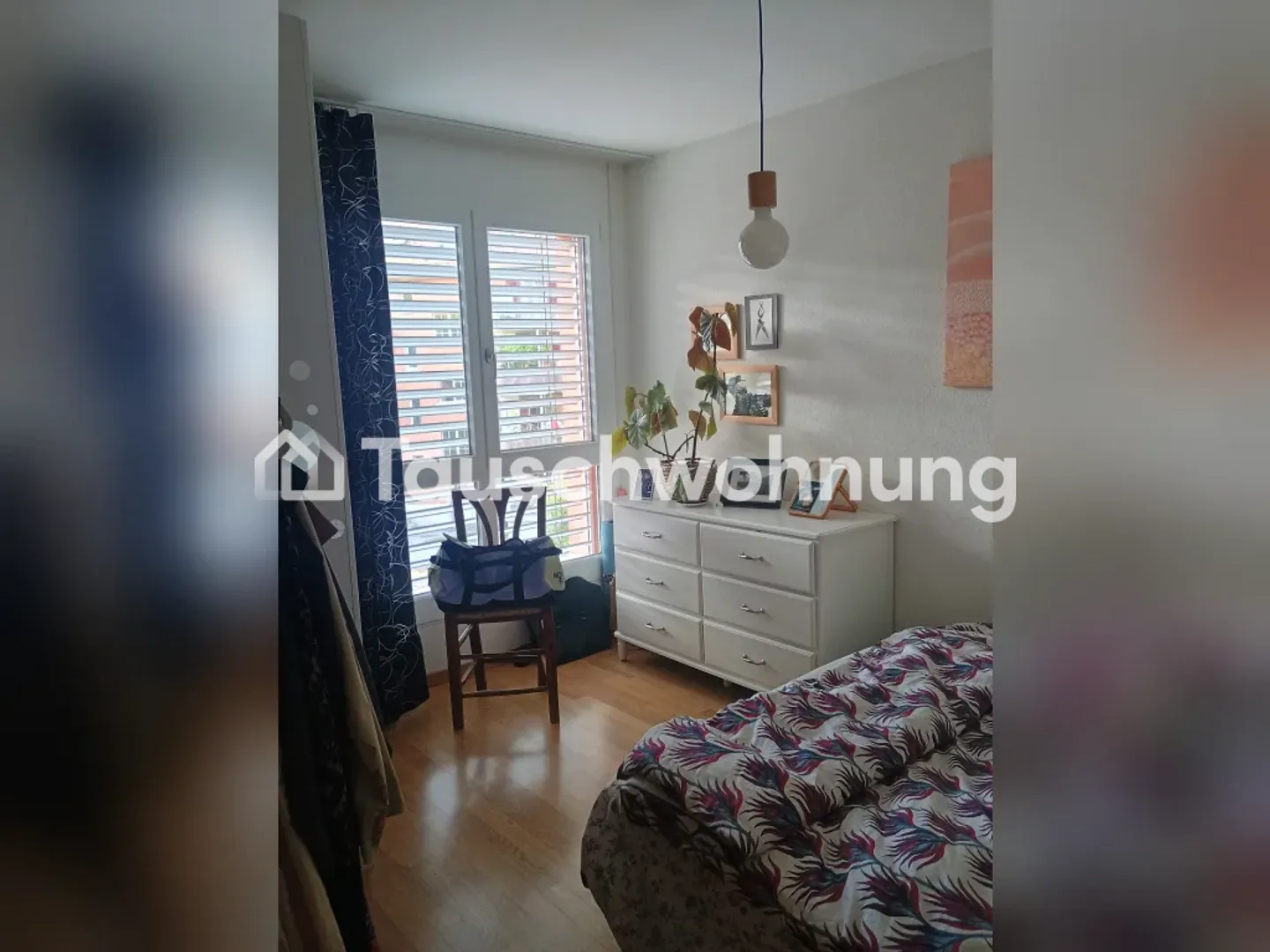 Zurich, District 4: quiet sunny 2-room apartment for exchange - Photo 7 of 9
