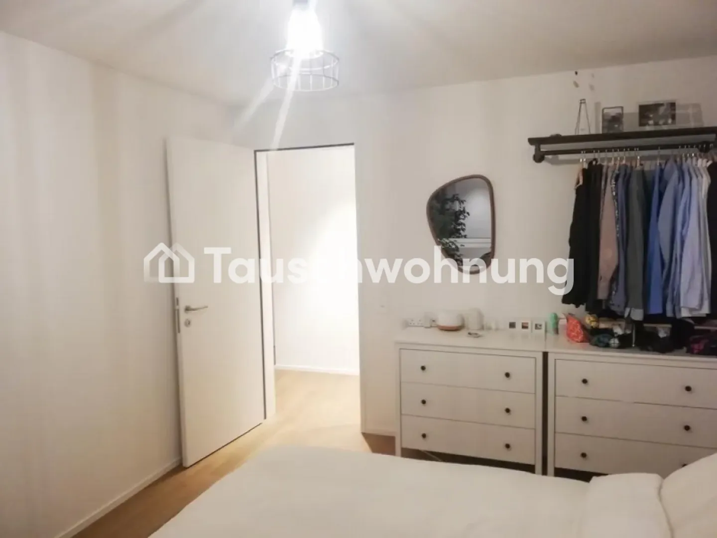 Appartement moderne 2.5 pièces dans le quartier 3 – avec lave-linge et sèche-linge - Photo 4 sur 10