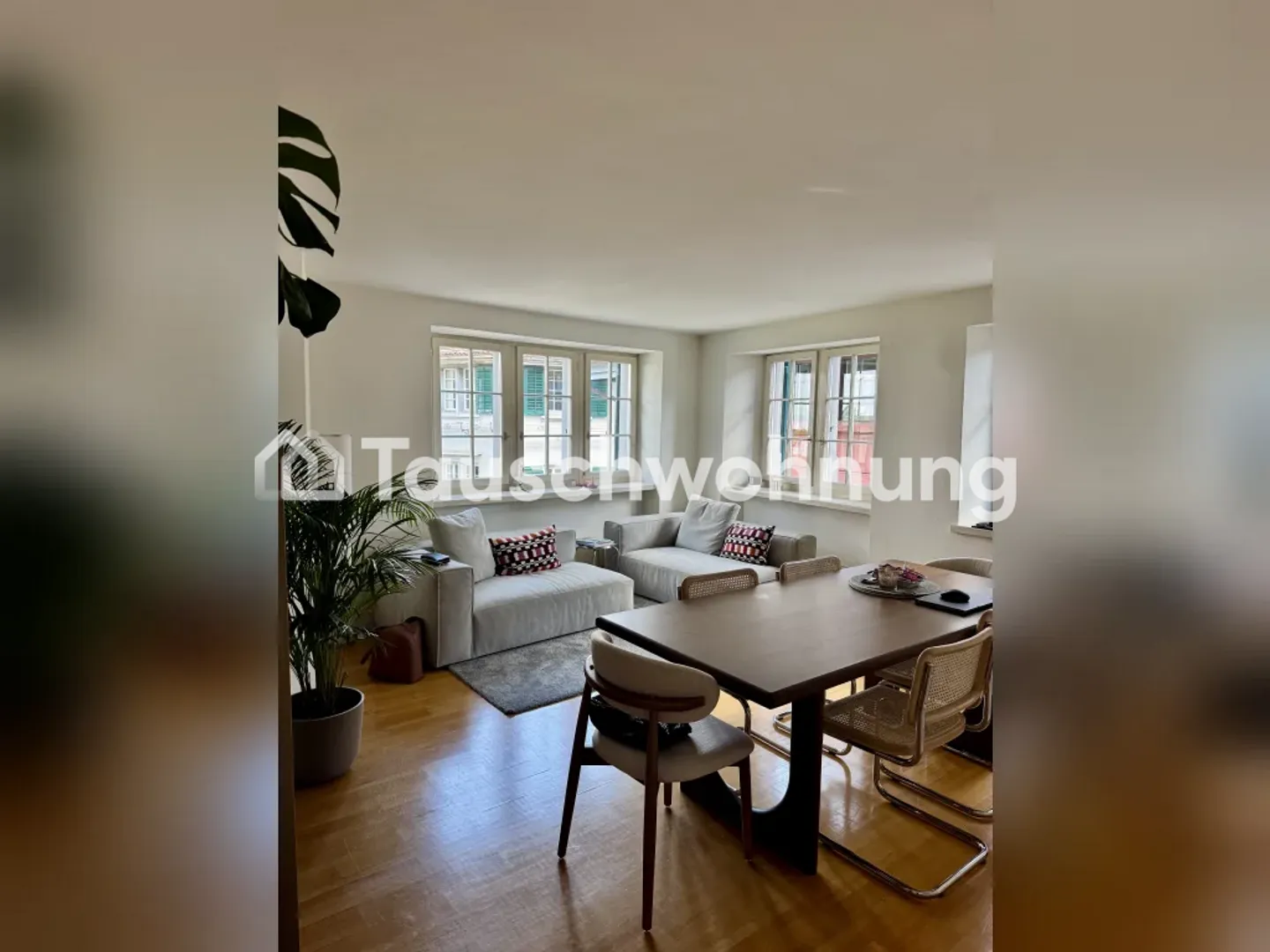 3.5-Room Flat in the Heart of Zurich, District 1 - Photo 1 of 1