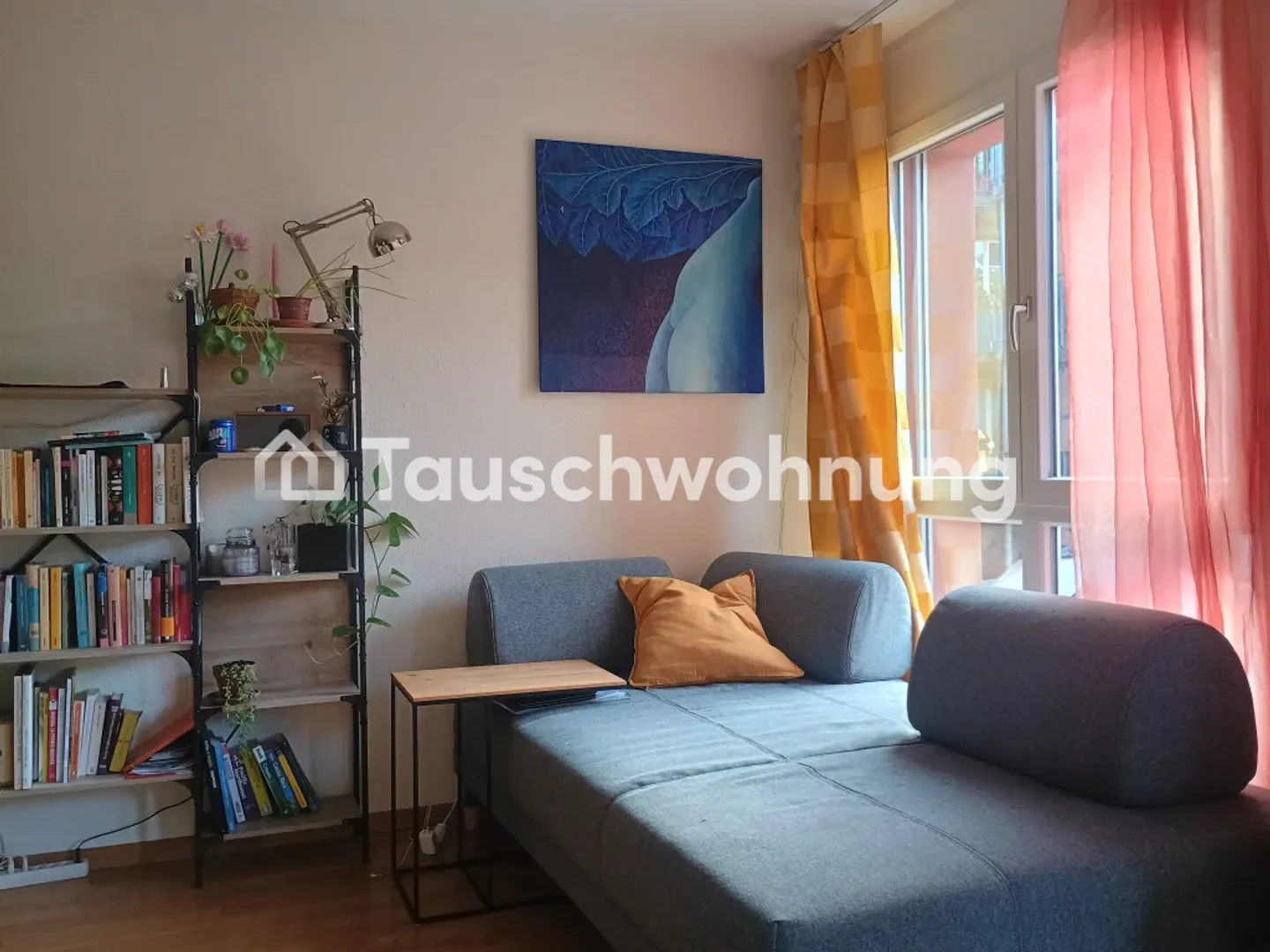 Zurich, District 4: quiet sunny 2-room apartment for exchange - Photo 5 of 9