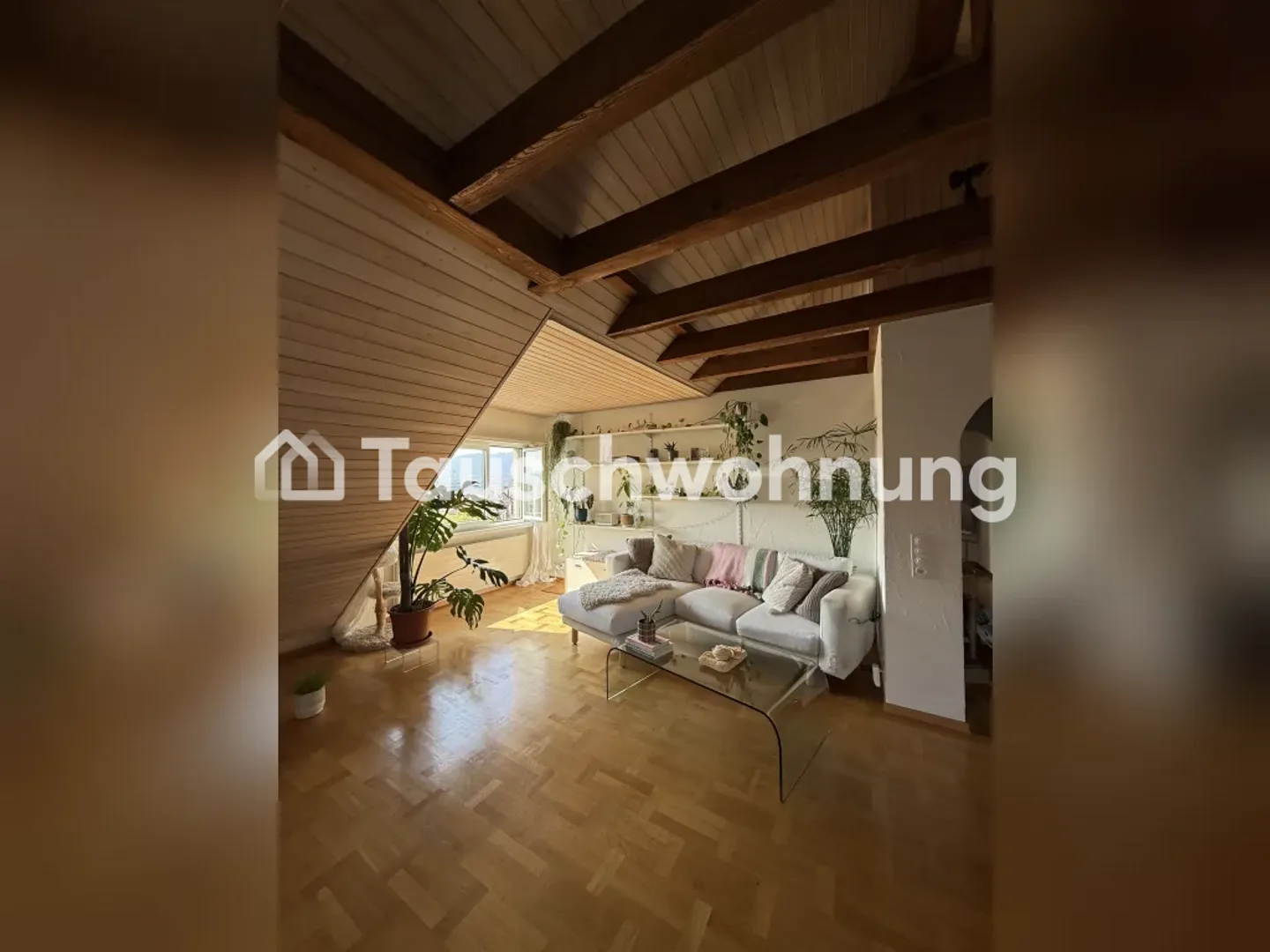 Appartement sous les toits lumineux de 3,5 pièces à Wipkingen - Photo 1 sur 13