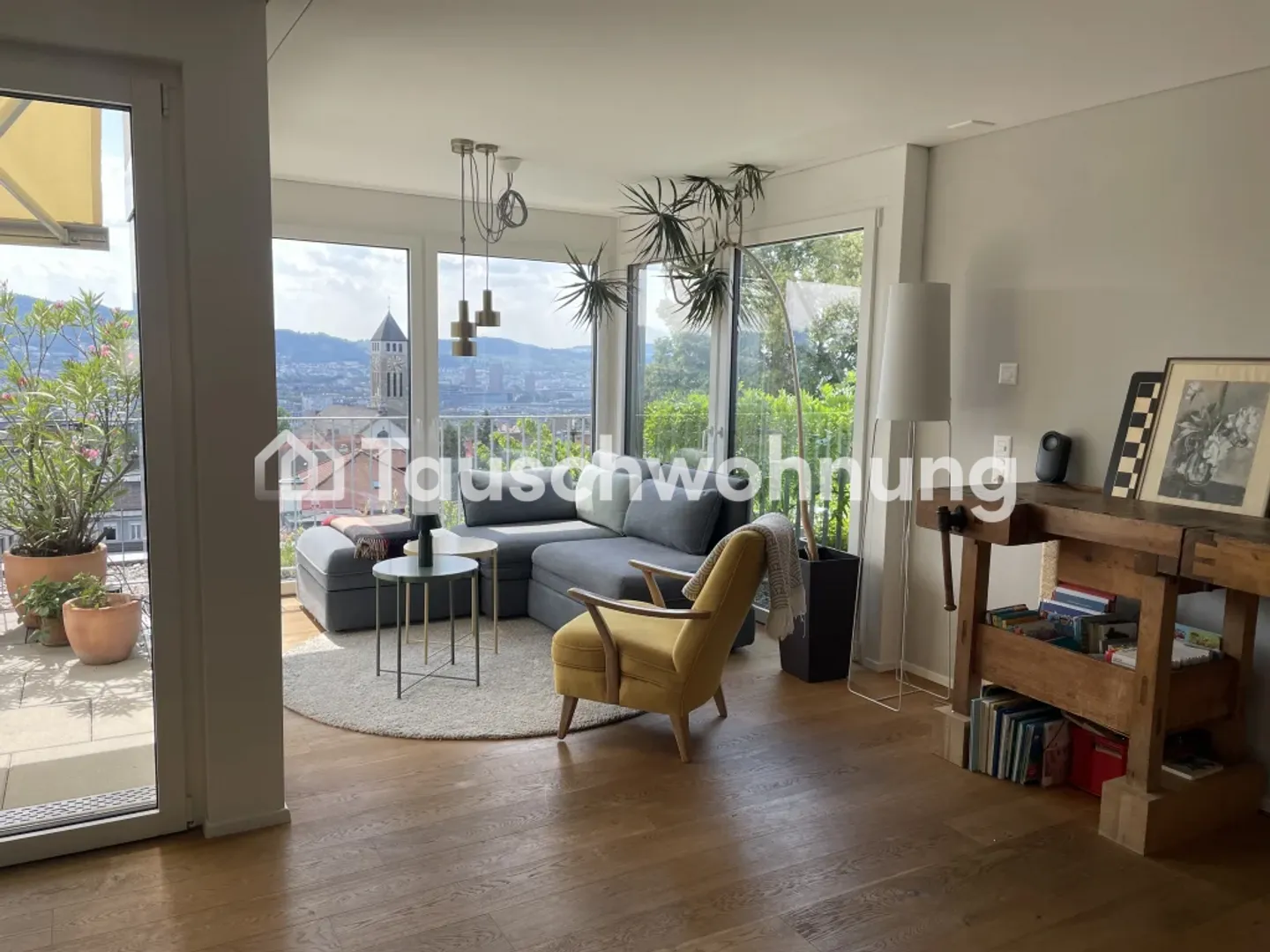 Very bright 2.5 room penthouse new building with stunning view - Photo 8 of 8
