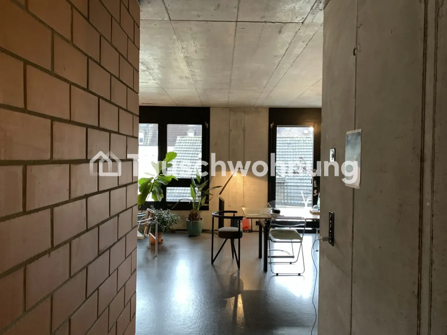 Looking for Zurich and offering Zurich - Photo 7 of 8