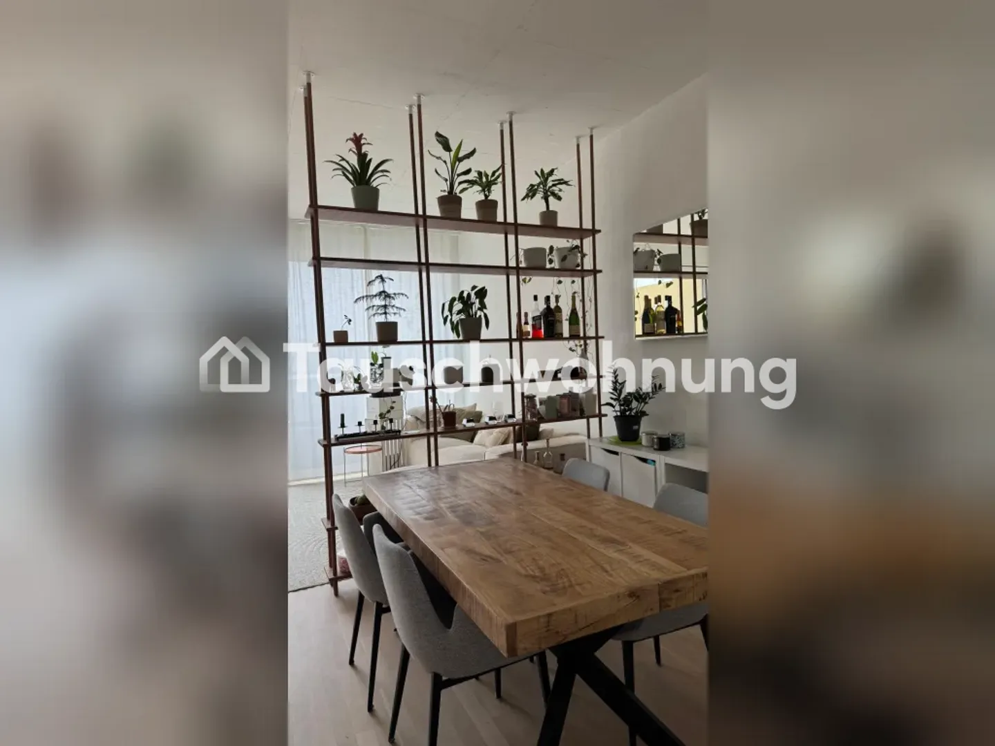 Beautiful, bright 2.5-room apartment in Oerlikon - Photo 3 of 5