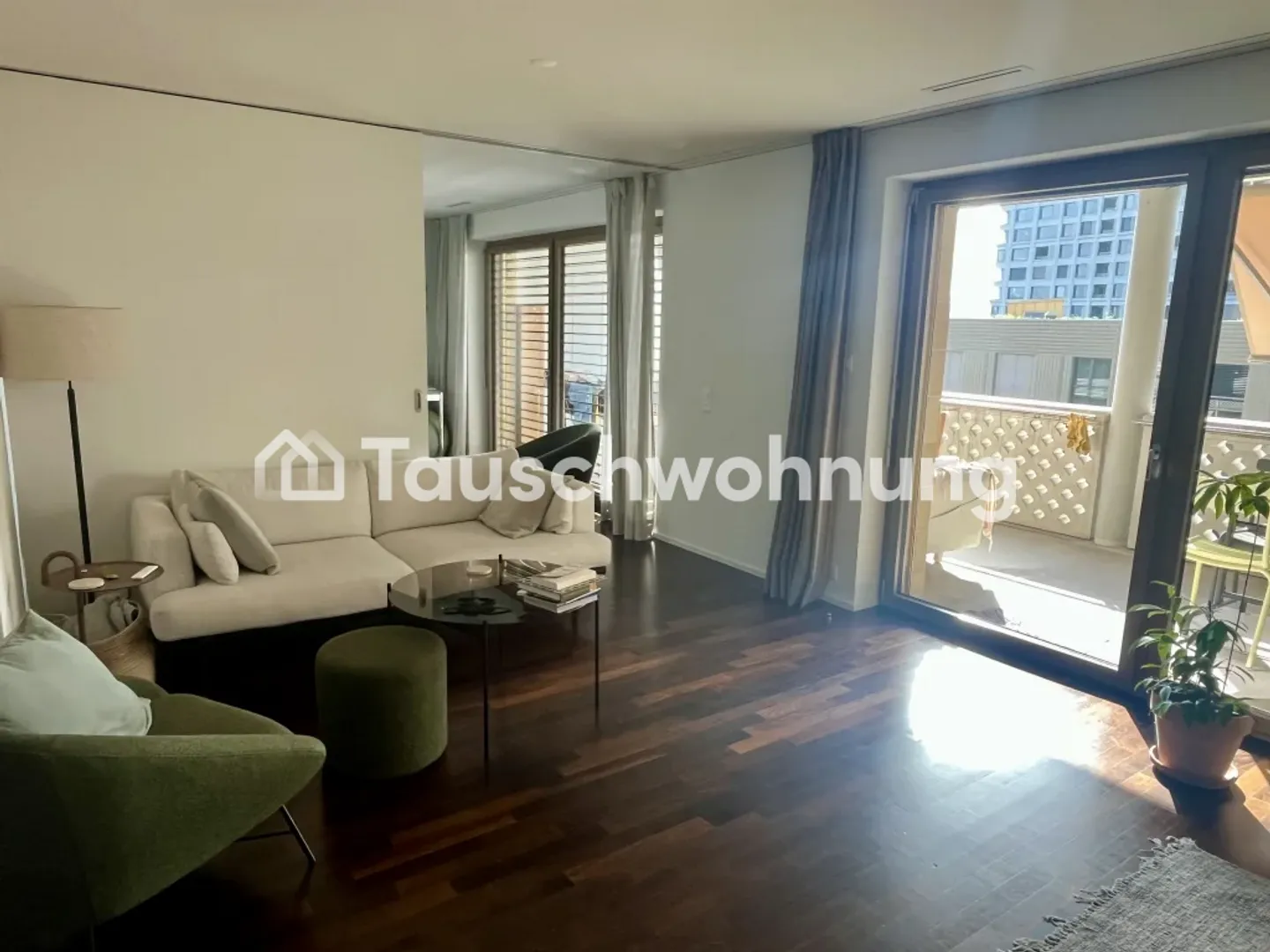 Appartement 2.5 pièces à Zurich, quartier 5 à échanger - Photo 1 sur 5
