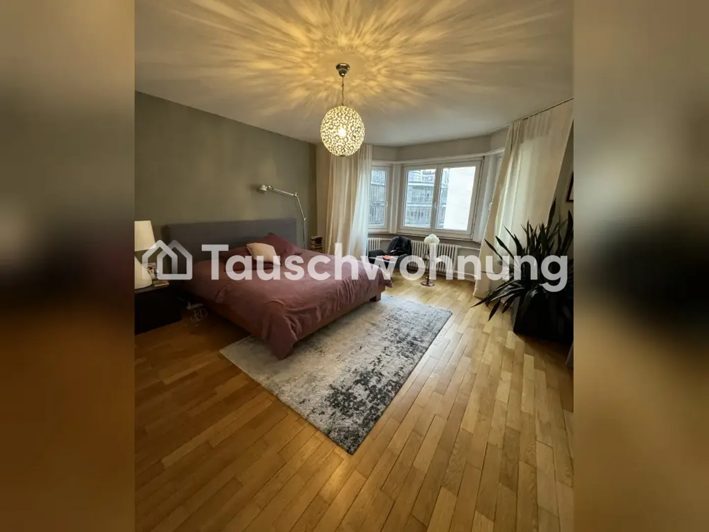 very central modern + bright penthouse apartment with terrace in K4 - Photo 8 of 9