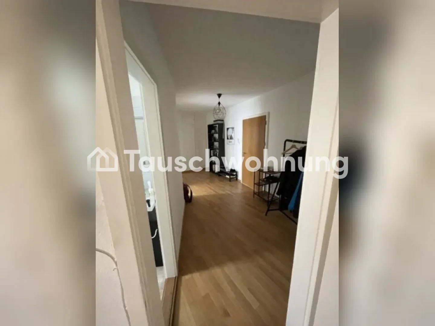 2.5 Room Apartment in Albisrieden near the Forest - Photo 3 of 10
