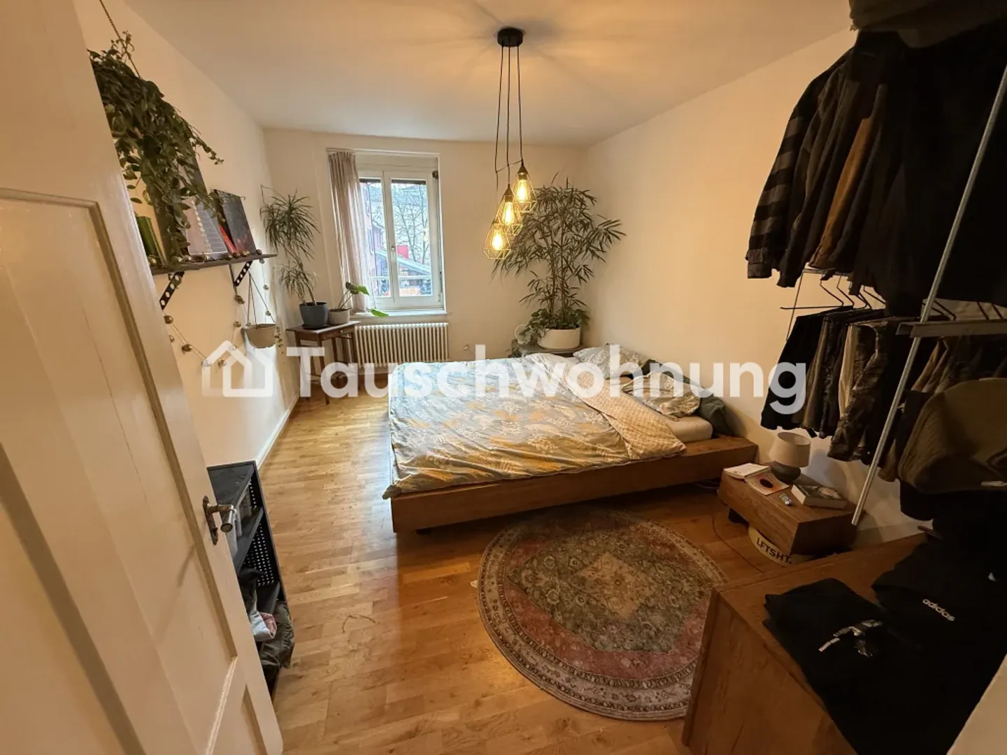Pretty old apartment in K3 - Photo 3 of 8