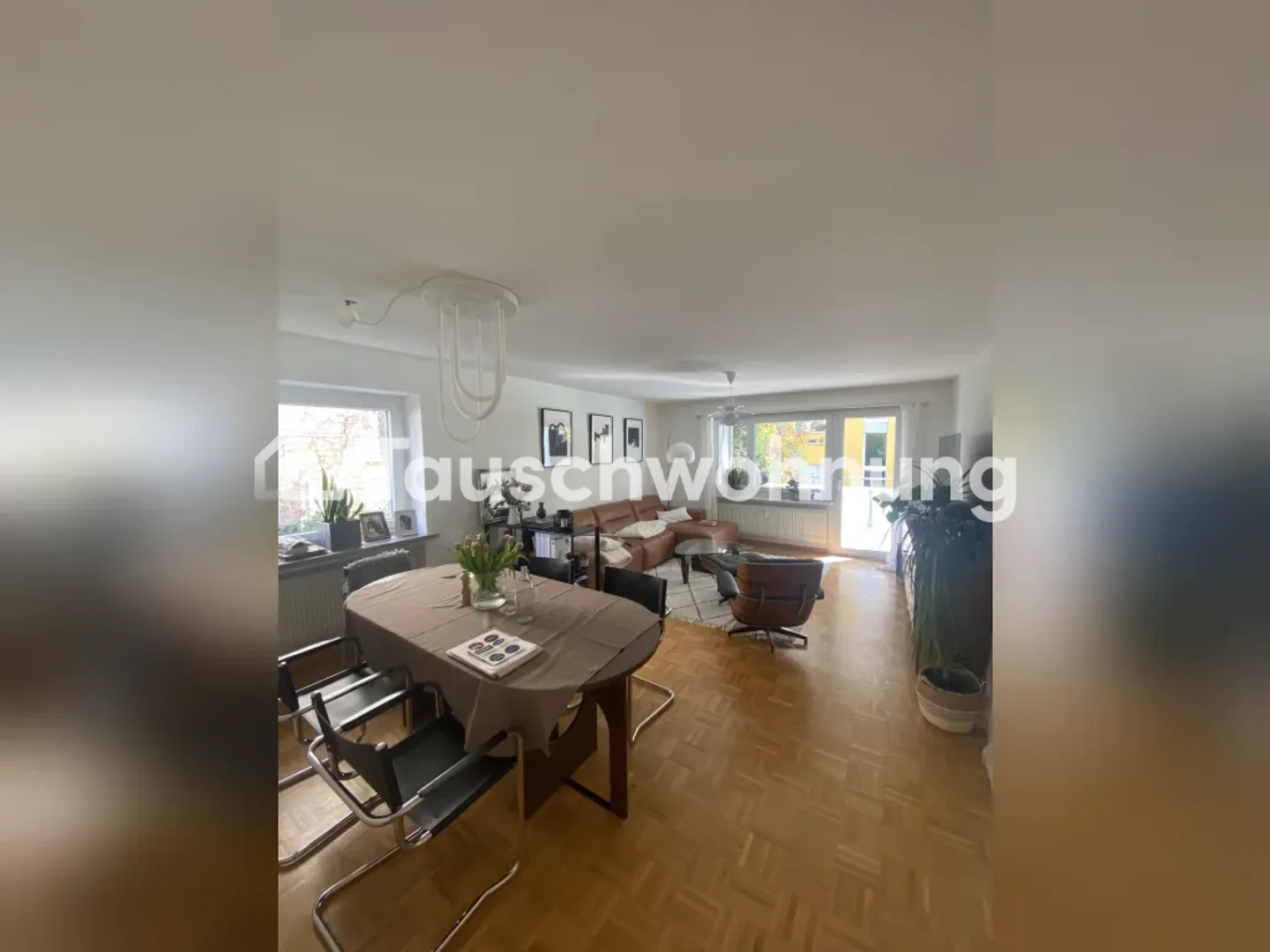 Appartement moderne de 3,5 pièces dans le quartier 8 contre un appartement plus grand - Photo 1 sur 7